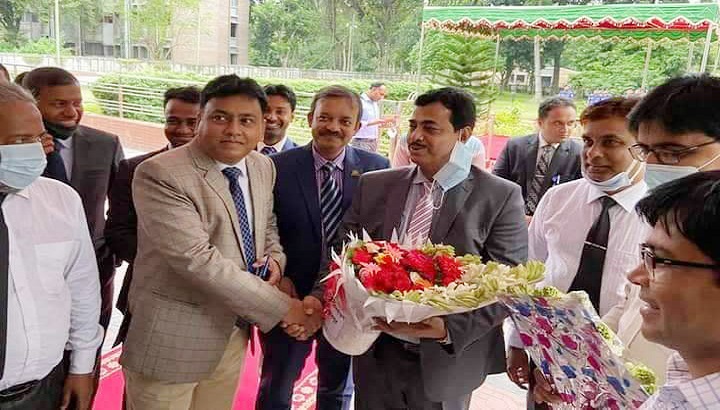 বিচারপতি মোহাম্মদ মোস্তাফিজুর মেহেরপুরে