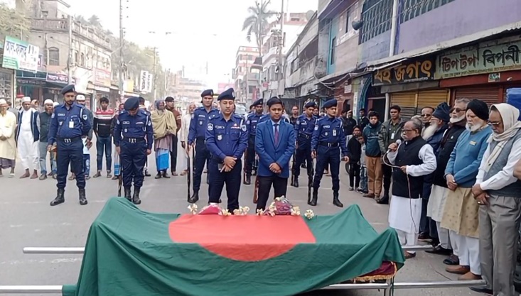 বীর মুক্তিযোদ্ধা আব্দুস সালামের রাষ্ট্রীয় মর্যাদায় দাফন