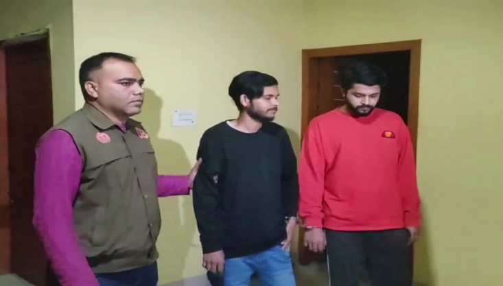 অনলাইন জুয়ার সেকেন্ড ম্যান অনিক সহ আটক দুই