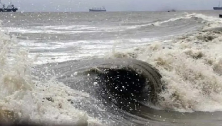 বঙ্গোপসাগরে লঘুচাপ : দুদিন ৪ বিভাগে বজ্রসহ বৃষ্টির পূর্বাভাস