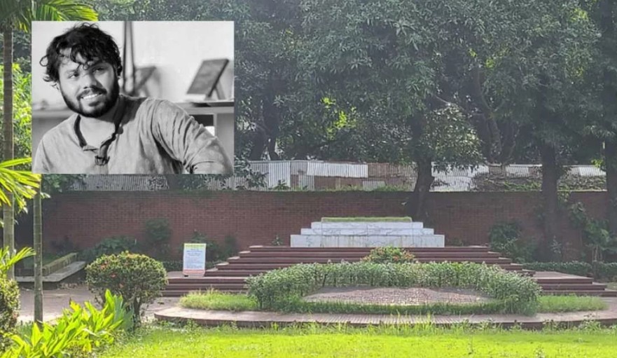 হাদির সমাধি কবি নজরুলের পাশে, জানাজা মানিক মিয়া অ্যাভিনিউতে