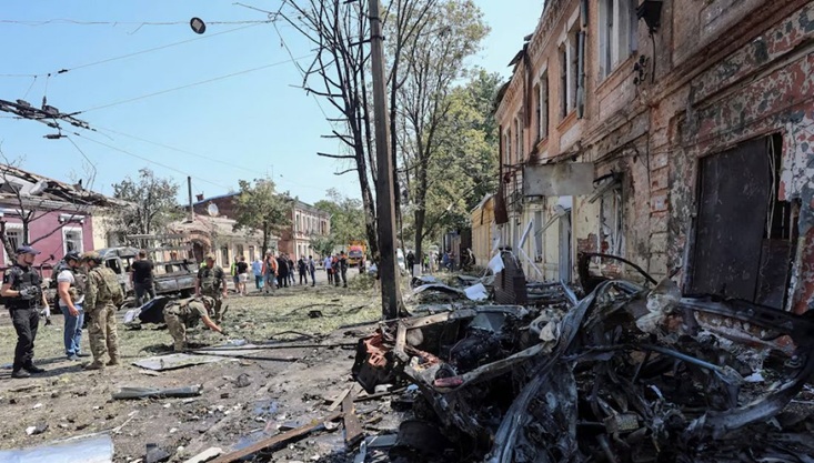 ৭ শতাধিক ড্রোন নিয়ে ইউক্রেনে রাশিয়ার হামলা