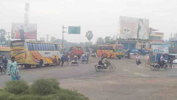 খুলনায় বাস-লঞ্চ-ট্রলার চলাচল স্বাভাবিক