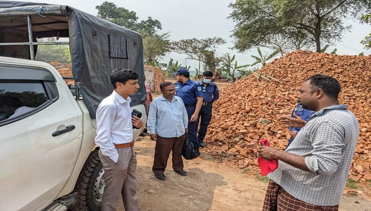 মেহেরপুর ভ্রাম্যমান আদালতে ইটভাটায় ৫০ হাজার টাকা জরিমানা