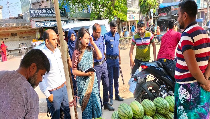 গাংনীতে দ্রব্যমূল্য নিয়ন্ত্রণে রাখতে বাজার মনিটরিং ইউএনও
