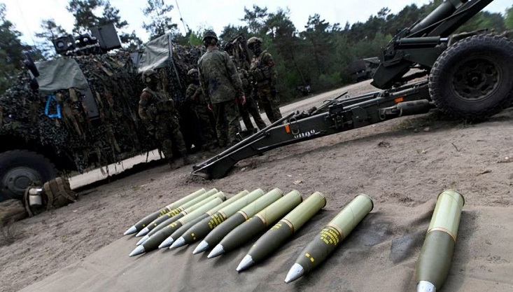 ইউক্রেনকে ২০০ কোটি ডলারের অস্ত্র দিতে যাচ্ছে ইইউ