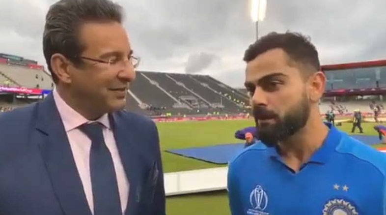 কোহলিকে রানে ফিরতে যে পরামর্শ দিলেন ওয়াসিম আকরাম