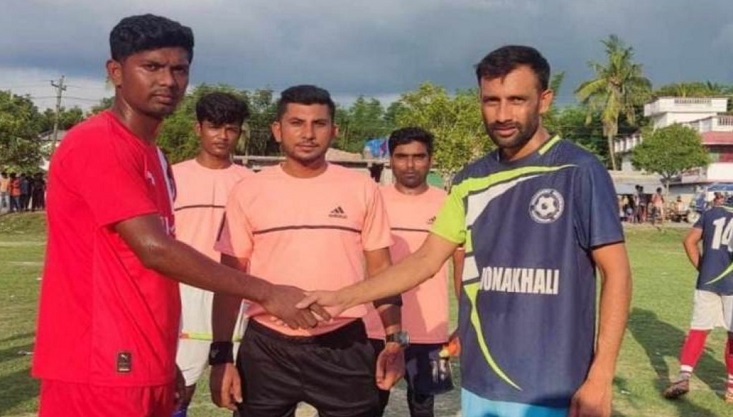 মেহেরপুরে ফুটবল টুর্নামেন্টে মোনাখালী নওদাপাড়া বিপ্লবী ক্লাব জয়ী