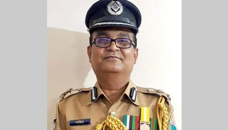 মেহেরপুরে তারিক হত্যা মামলার প্রধান আসামী সাবেক ডিআইজি নাহিদ গ্রেফতার