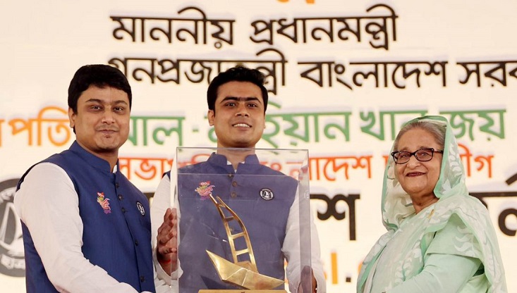 ছাত্রলীগকে সোশাল মিডিয়ায় অপপ্রচারের জবাব দেওয়ার নির্দেশ শেখ হাসিনার