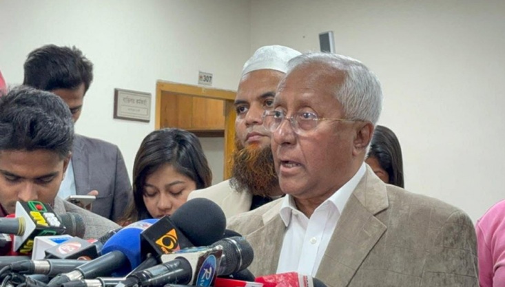 প্রার্থীদের অস্ত্র রাখার বিষয়ে প্রয়োজনে আচরণবিধি সংশোধন: ইসি সচিব