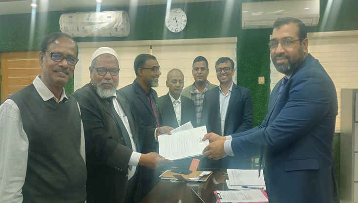 মেহেরপুর-১ আসনে বিএনপি প্রার্থী মাসুদ অরুনের মনোনয়নপত্র সংগ্রহ