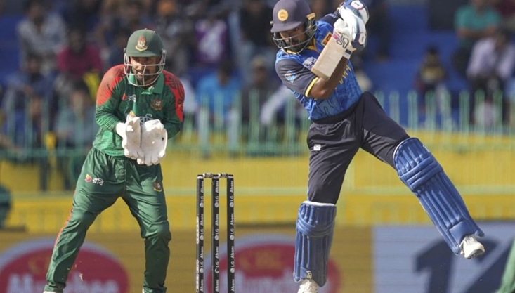 শ্রীলংকাকে ২৪৪ রানে গুঁড়িয়ে জয়ের স্বপ্ন দেখছে বাংলাদেশ