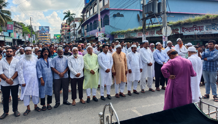 চলে গেলেন মেহেরপুরের গোলাম রসুলের মা, জানাজায় সব মতের মানুষের ঢল