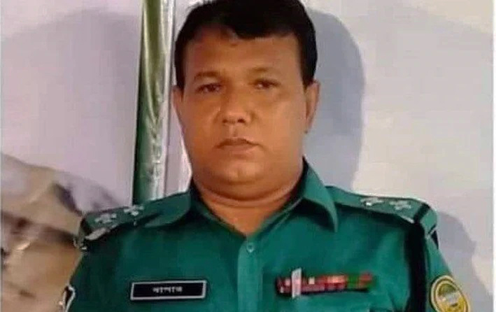 ধর্ষণ মামলায় কারাগারে এক পুলিশ কর্মকর্তা