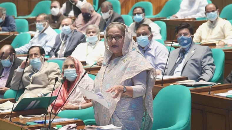 নিত্যপণ্যের দাম কমেছে, সংসদে প্রধানমন্ত্রী