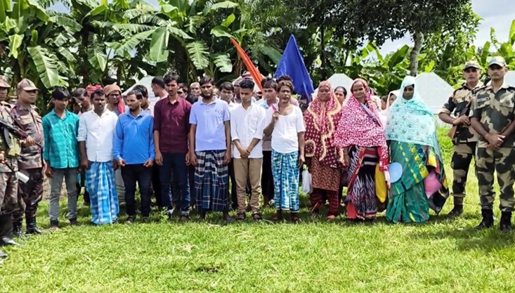 গাংনীতে পতাকা বৈঠকে ৩৯ বাংলাদেশিকে ফেরত পাঠালো বিএসএফ