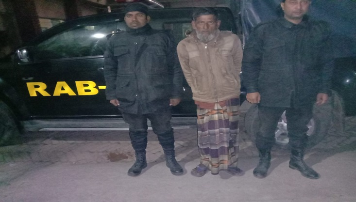 গাংনীতে র‌্যাবের অভিযানে হেরোইনসহ আটক-১