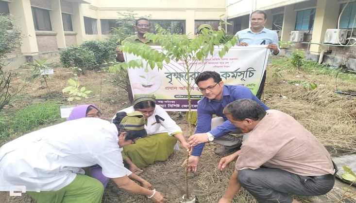 মেহেরপুর জেনারেল হাসপাতালে বৃক্ষরোপন