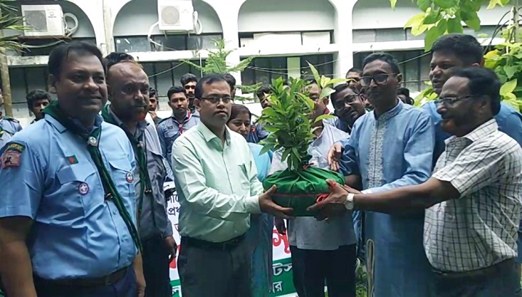 মেহেরপুর জেলা স্কাউটের বৃক্ষ রোপন কর্মসূচির উদ্বোধন