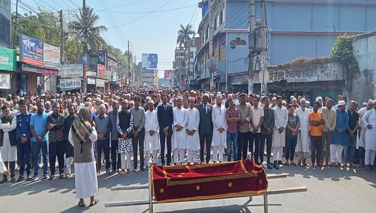 মেয়র মাহফুজুর রহমান রিটনের পিতার দাফন সম্পন্ন