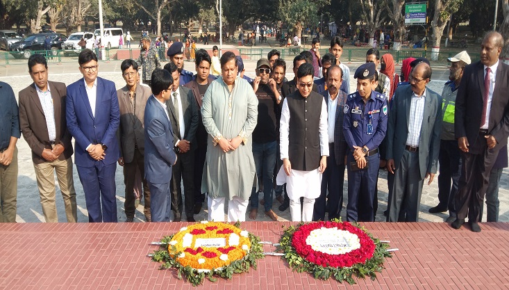 মুজিবনগর স্মৃতিসৌধে প্রতিমন্ত্রীদ্বয়ের পুষ্পস্তবক অর্পণ