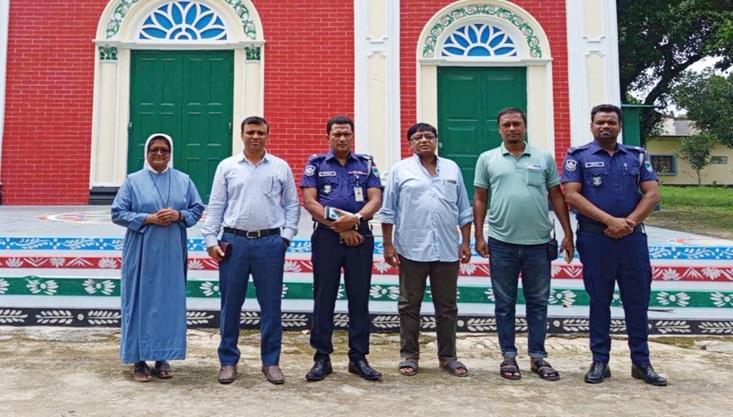 মুজিবনগরে গীর্জা ও বিভিন্ন ধর্ম ীয় প্রতিষ্ঠান পরিদর্শন