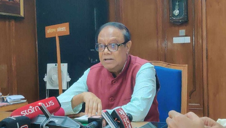 ৫ ব্যাংক মিলে হচ্ছে এক ব্যাংক: গভর্নর