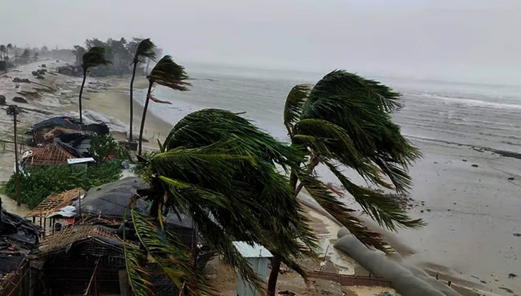 এপ্রিলে ঘূর্ণিঝড়ের শঙ্কা, তাপমাত্রা উঠতে পারে ৪২ ডিগ্রিতে