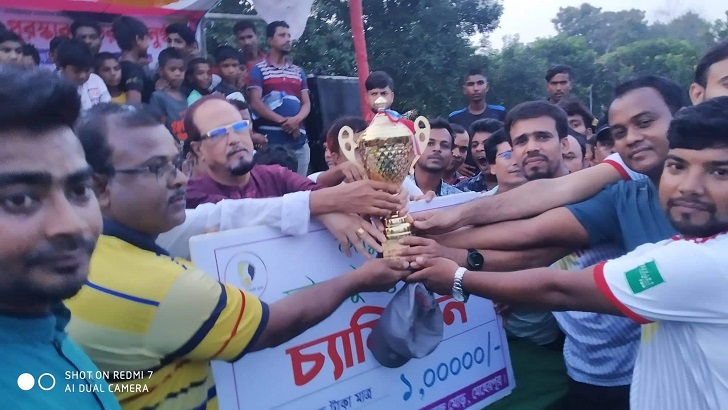 বঙ্গবন্ধু স্মৃতি ফুটবল টুর্নামেন্টে সিঙ্গাপুর ট্রেনিং সেন্টার চ্যাম্পি