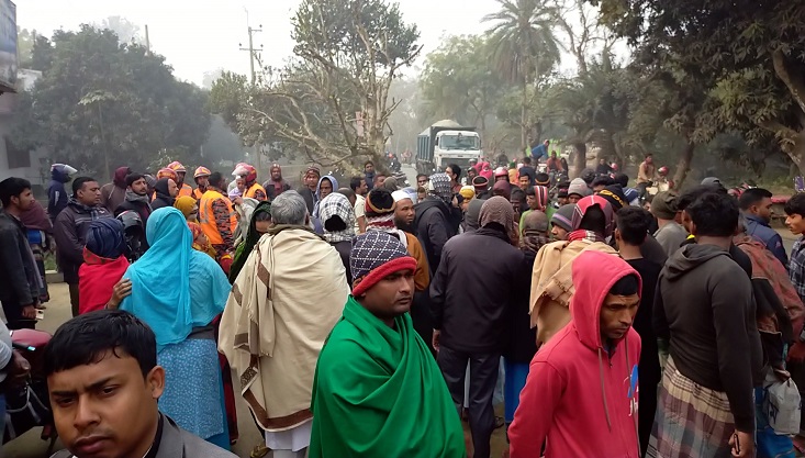 গাংনীতে ট্রাকের চাকায় পিষ্ট হয়ে স্কুল শিক্ষিকা নিহত