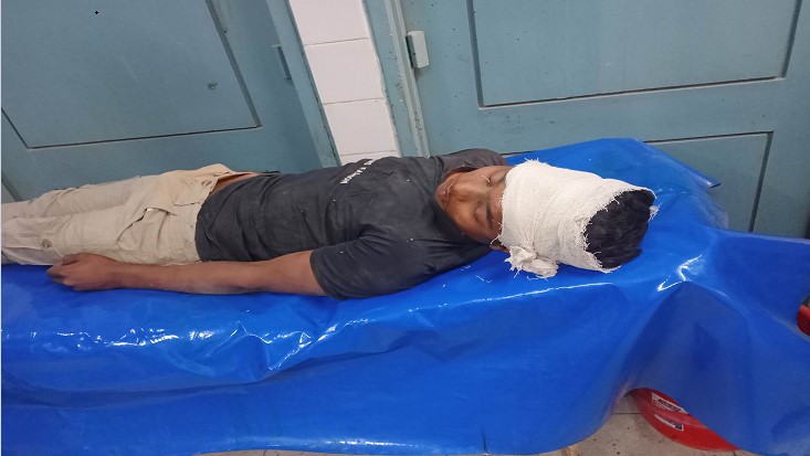 মেহেরপুরে মোটরসাইকেলের নিয়ন্ত্রণ হারিয়ে আহত-১