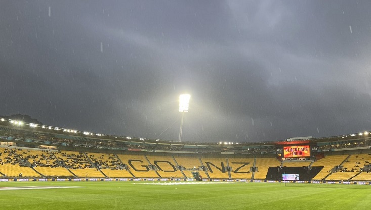 বৃষ্টিতে ভেসে গেলো ভারত-নিউজিল্যান্ড ম্যাচ