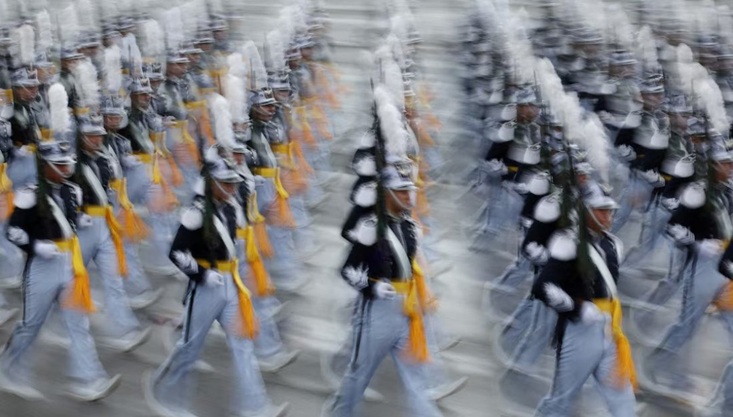 কমছে পুরুষের সংখ্যা, ছোট হচ্ছে দক্ষিণ কোরীয় সেনাবাহিনী