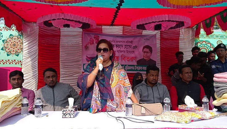 মুজিবনগরে জনপ্রশাসন প্রতিমন্ত্রীর ব্যক্তিগত উদ্যোগে শীতবস্ত্র বিতরণ