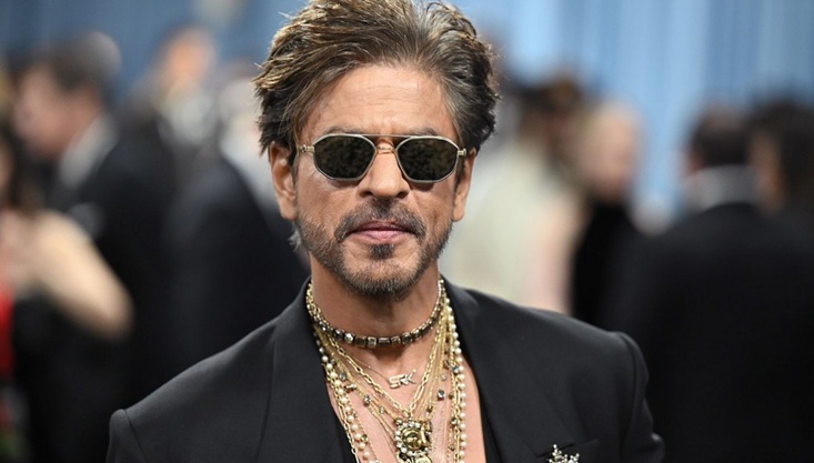 শুটিংয়ে আহত শাহরুখ, মুম্বাই থেকে যুক্তরাষ্ট্রে উড়াল!