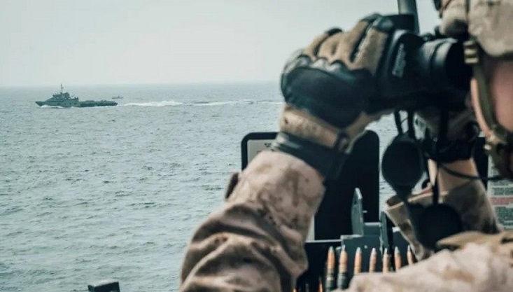 ইরানের হুমকি মোকাবিলায় উপসাগরে শক্তি বাড়াচ্ছে যুক্তরাষ্ট্র