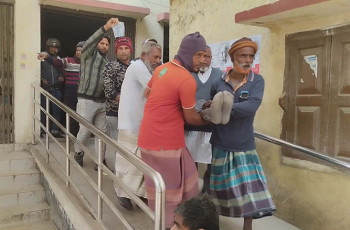 গাংনীতে দুই মোটরসাইকেল মুখোমুখি সংঘর্ষে মুক্তিযোদ্ধাসহ দুজন আহত