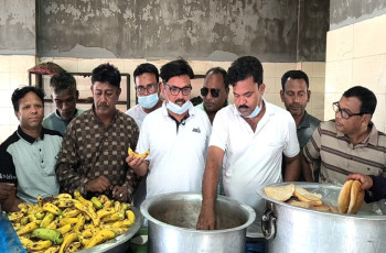 মেহেরপুর হাসপাতালে পচা ডিম ও নিম্নমানের খাবার, ধরলেন বিএনপি নেতারা