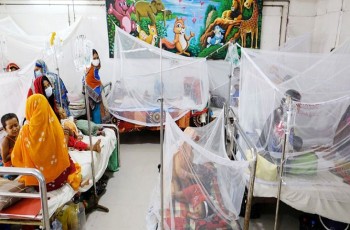 ডেঙ্গু আক্রান্ত হয়ে দুই দিনে হাসপাতালে ভর্তি ২০৭৭