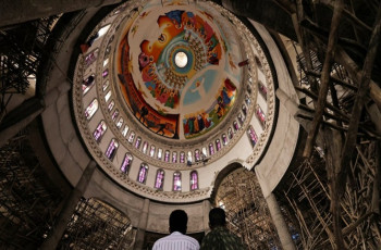 ইথিওপিয়ার গির্জায় মাচা ভেঙে নিহত ৩৬