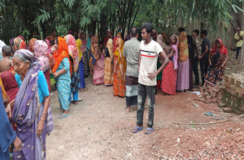 গাংনীতে সড়ক দুর্ঘটনায় রাজমিস্ত্রির মৃত্যু