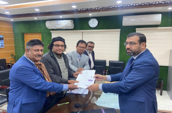 মেহেরপুর-১ আসনে এডভোকেট কামরুলের পক্ষে মনোনয়নপত্র সংগ্রহ