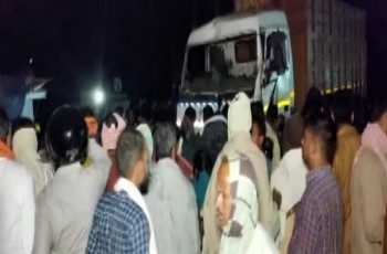 বিহারে পূণ্যার্থীদের ভিড়ে ট্রাক, নিহত ১২