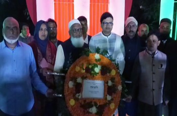 মুজিবনগরে একুশের প্রথম প্রহরে শহীদদের প্রতি বিনম্র শ্রদ্ধা