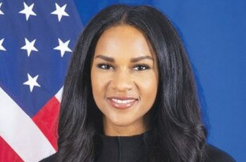 ইমরান খানকে ক্ষমতা থেকে সরানো নিয়ে যা বলল যুক্তরাষ্ট্র