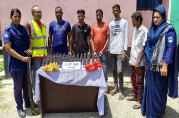 গাংনীতে ফেন্সিডিল ও গাঁজাসহ ৫ জন আটক