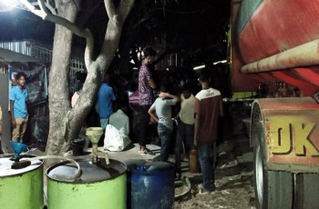 গাংনীতে সাড়ে ৪ হাজার লিটার ডিজেলসহ ট্রাংকলরি জব্দ