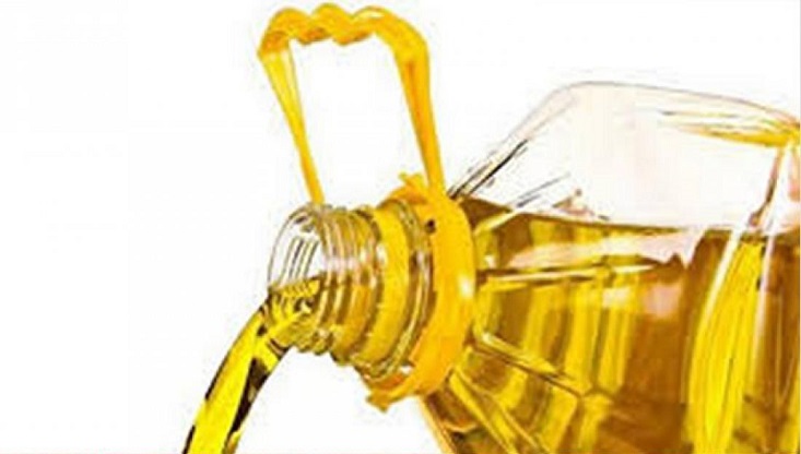 সয়াবিন তেলের দাম কমানোর সিদ্ধান্ত সরকারের