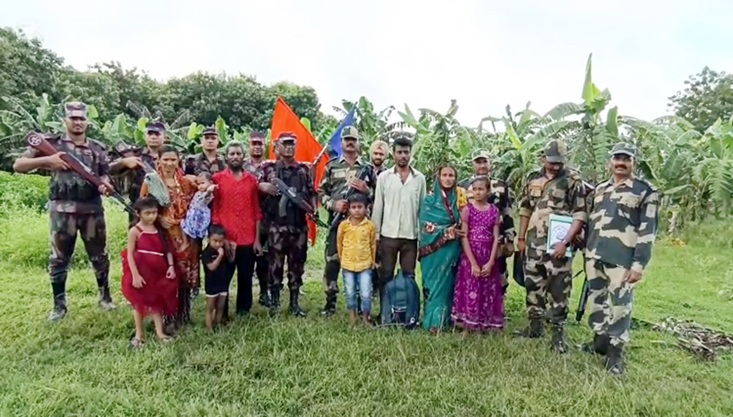 মুজিবনগরে বিজিবির কাছে ৯ বাংলাদেশীকে হস্তান্তর করেছে বিএসএফ